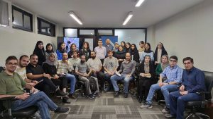 شیشه های رنگی